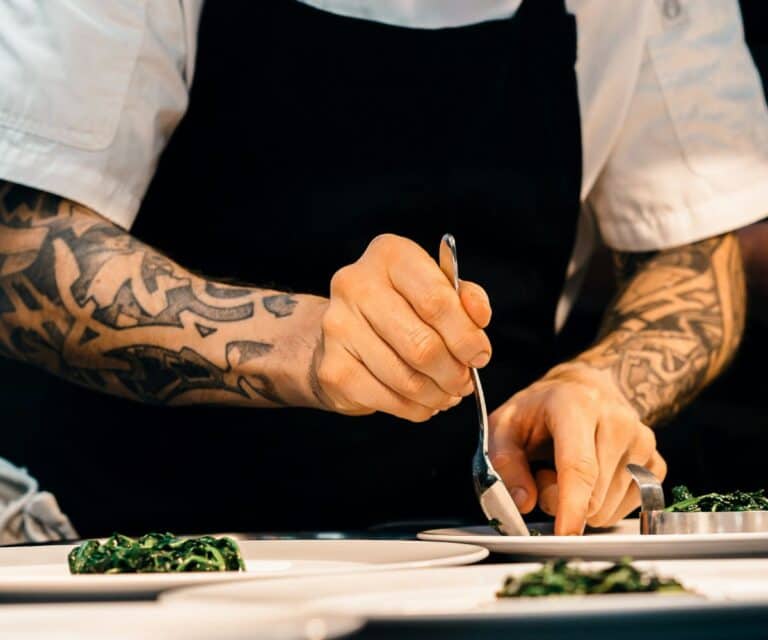 Hiring a private chef in Mykonos: What makes the difference
