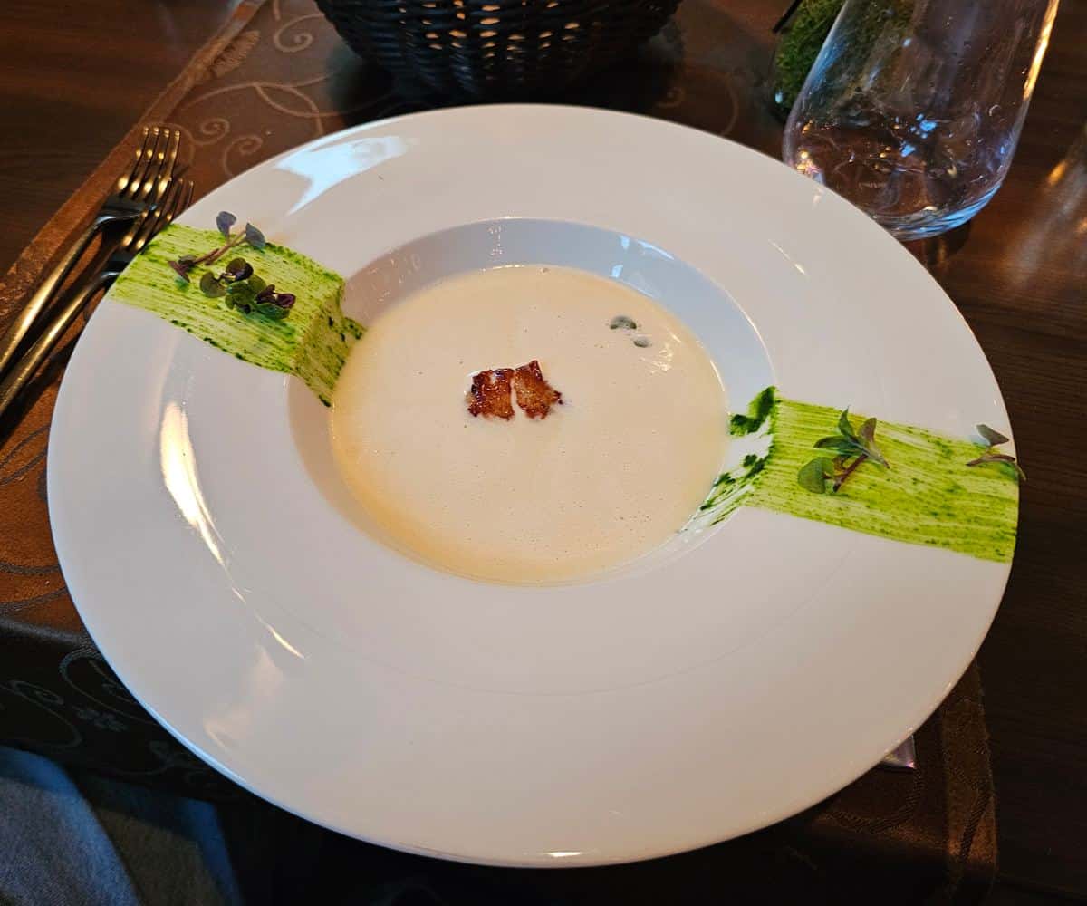 Das Schindler Brings Modern Tyrolean Cooking Above Innsbruck’s Main Street