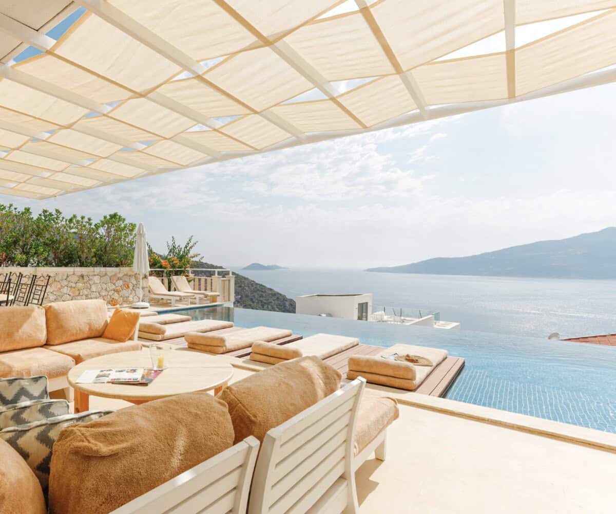 Luxury villa rentals in the Balearics, Mykonos and Kalkan by Privadia